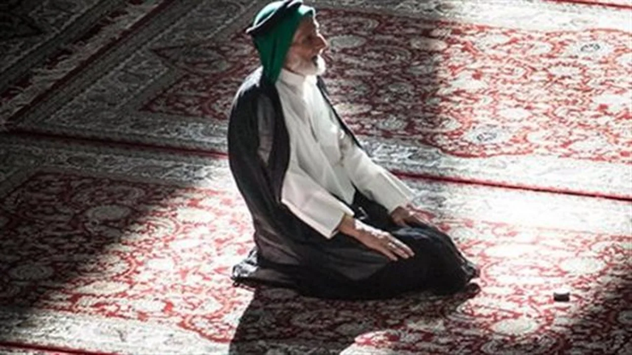 مواقيت الصلاة اليوم.. موعد أذان الفجر في مختلف محافظات الجمهورية الثلاثاء 20 يناير